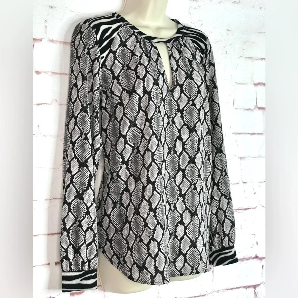 MICHAEL Michael Kors XS Snake Print Keyhole Neck Black & Gray Long Sleeve Blouse